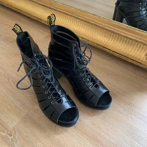 Dr Marten’s black leather sandals, size US8